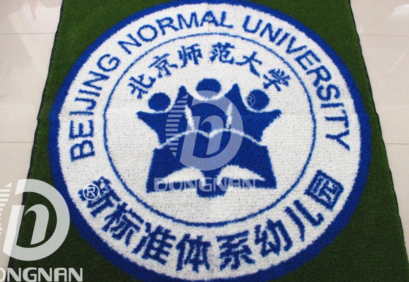 新疆 学校人造草坪定制